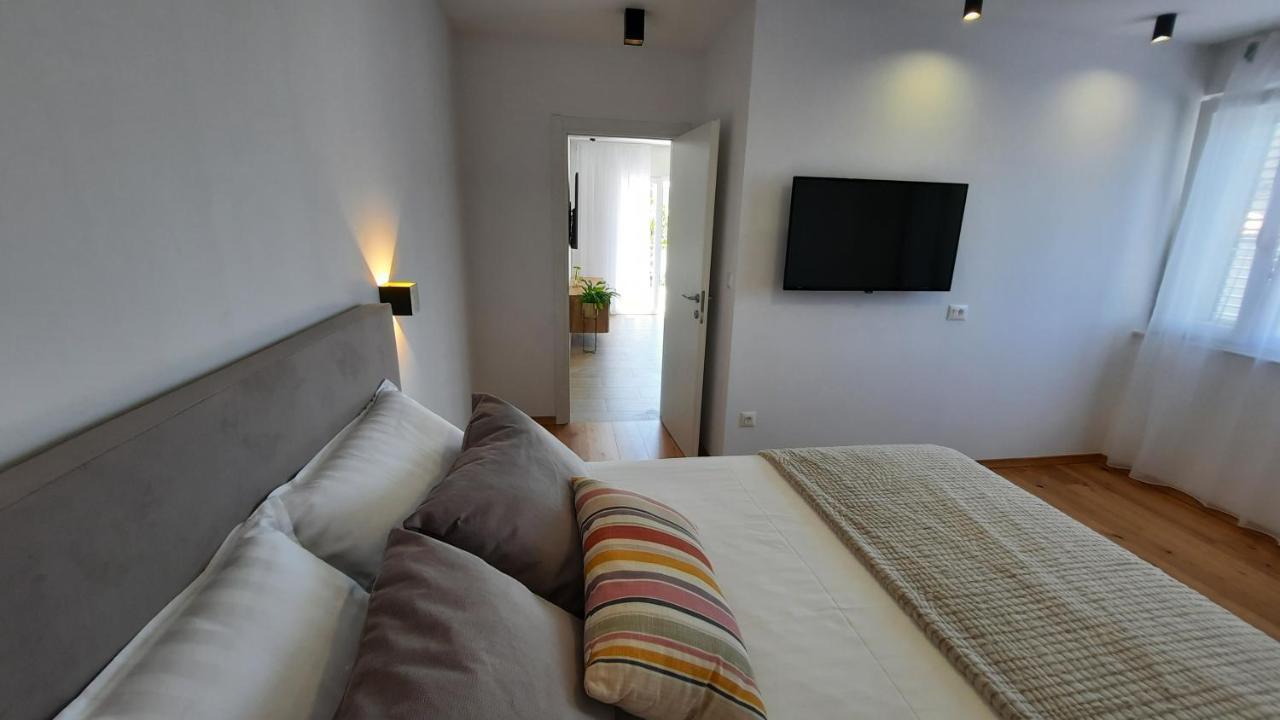 Apartments & Room Marina View Водице Екстериор снимка