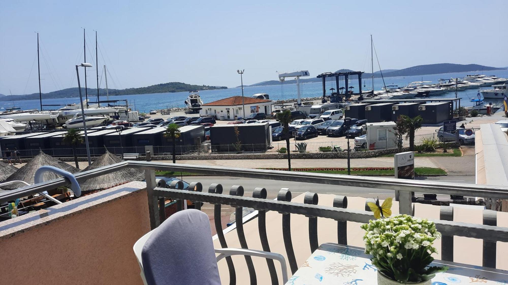 Apartments & Room Marina View Водице Екстериор снимка