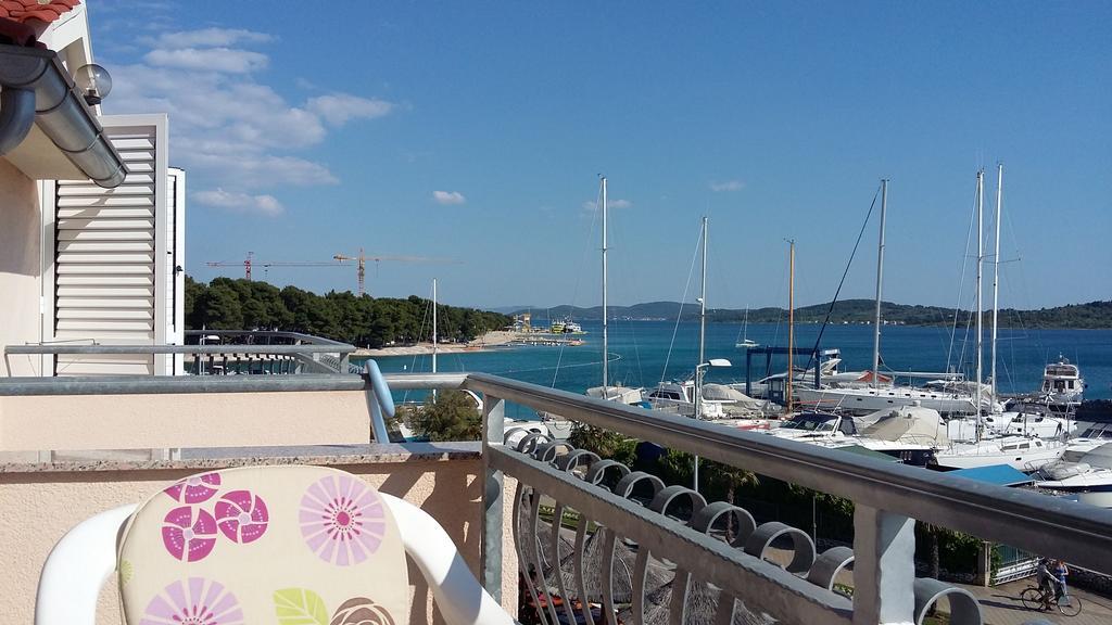 Apartments & Room Marina View Водице Екстериор снимка